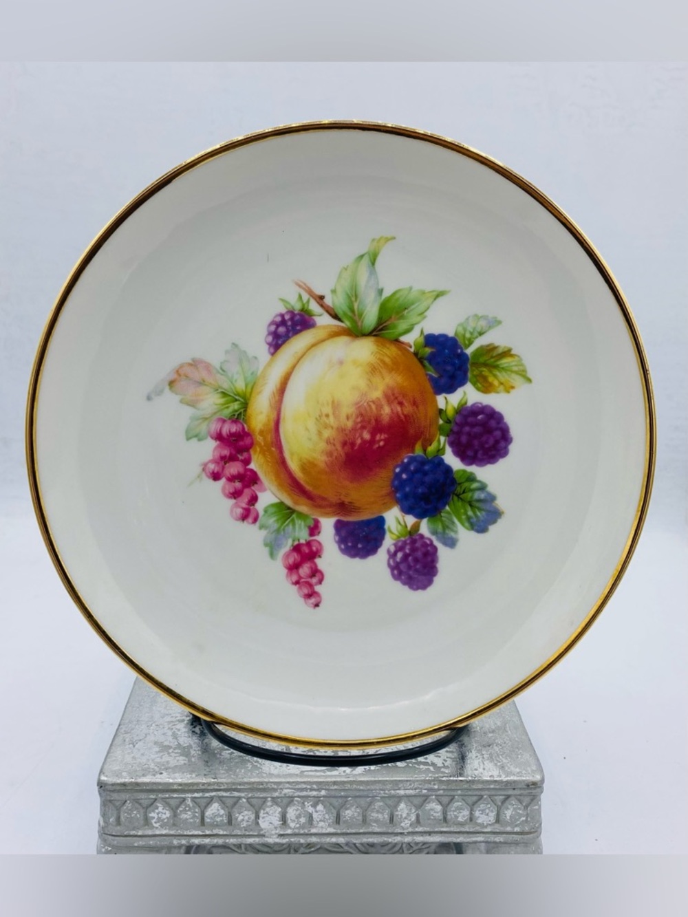Vintage Imperial Germany 1950s Porcelain Fruit Decorative Plate with Gold Trim